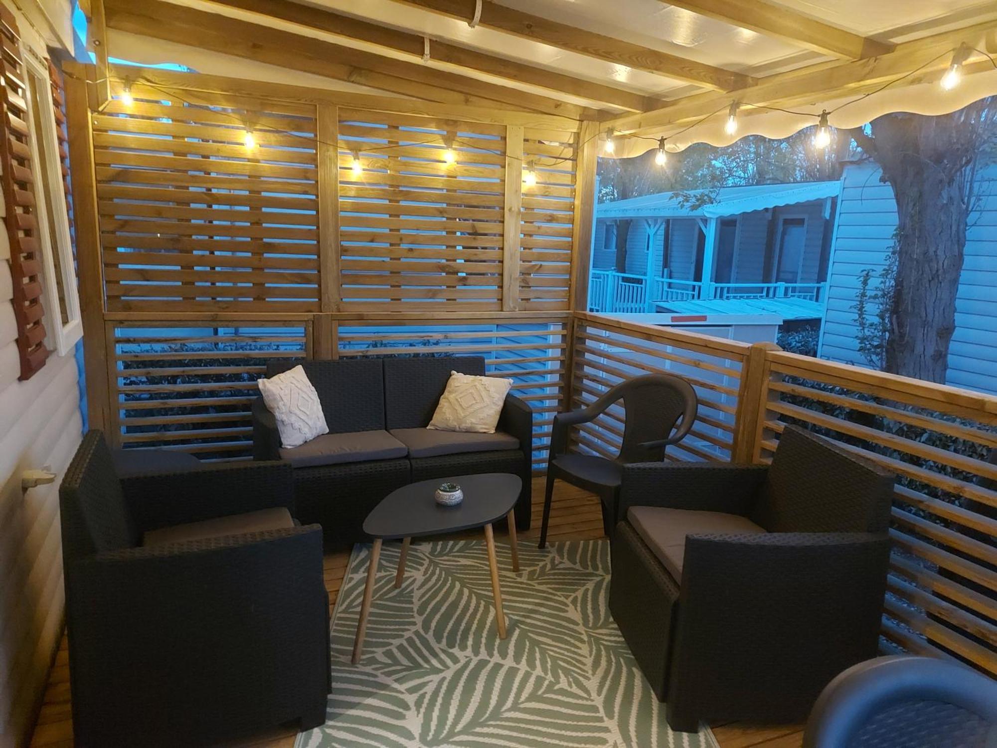 Mobilhome La Carabasse **** Виас Экстерьер фото
